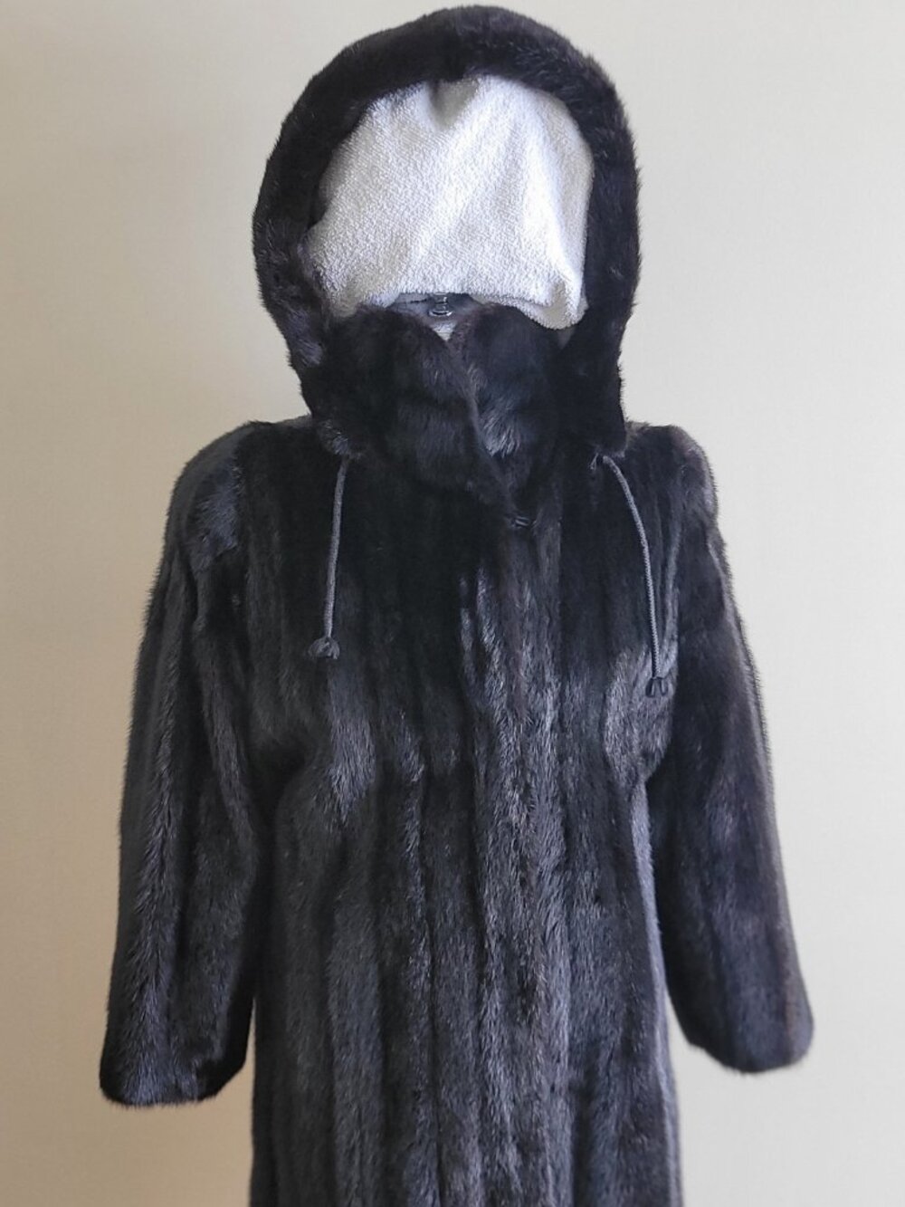 HOODED NATURAL Black Ranch Female Mink Coat   Petite Size 4
